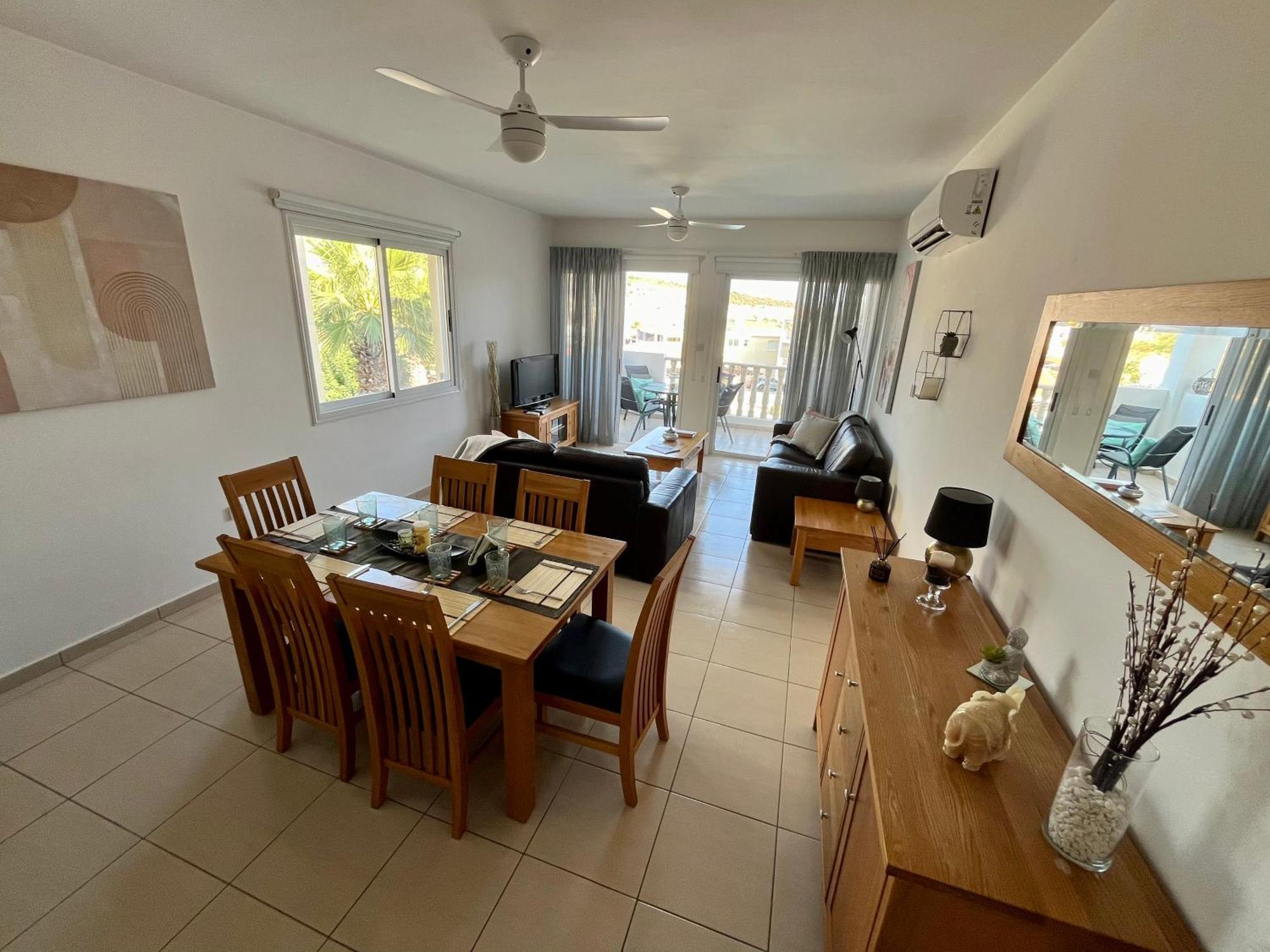 Beautiful 2 Bed Apartment In Peyia Valley, Paphos Exterior foto